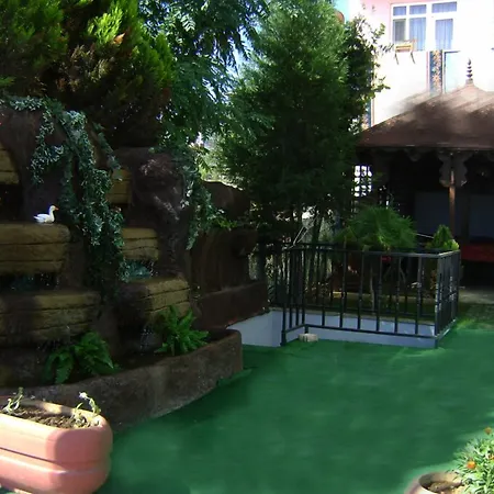 Grand Hotel