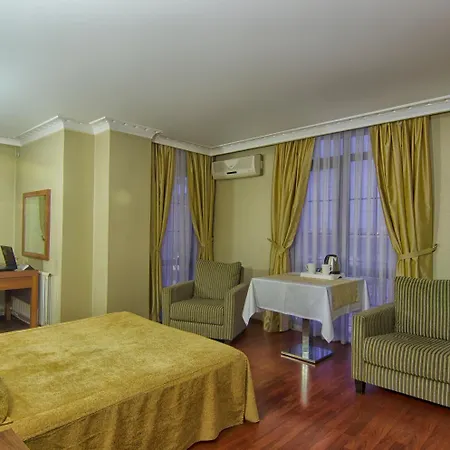 Grand Hotel 3*