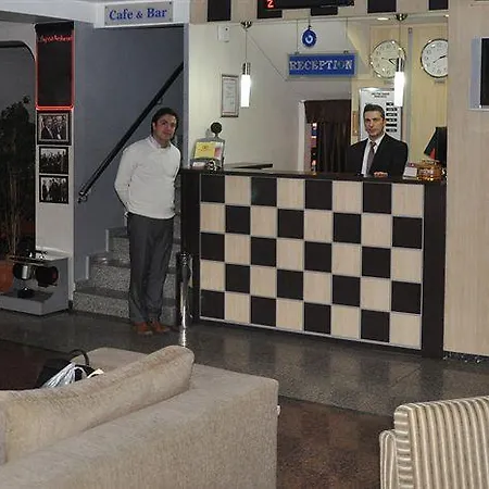 Hotel Grand 3*