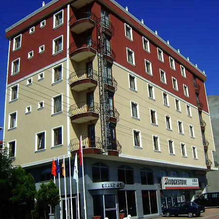 Hotel Grand